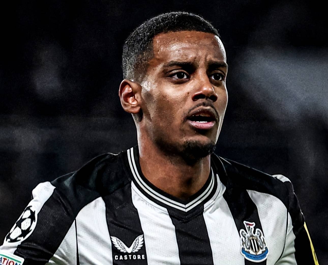 开云app - 阿斯顿维拉10号 