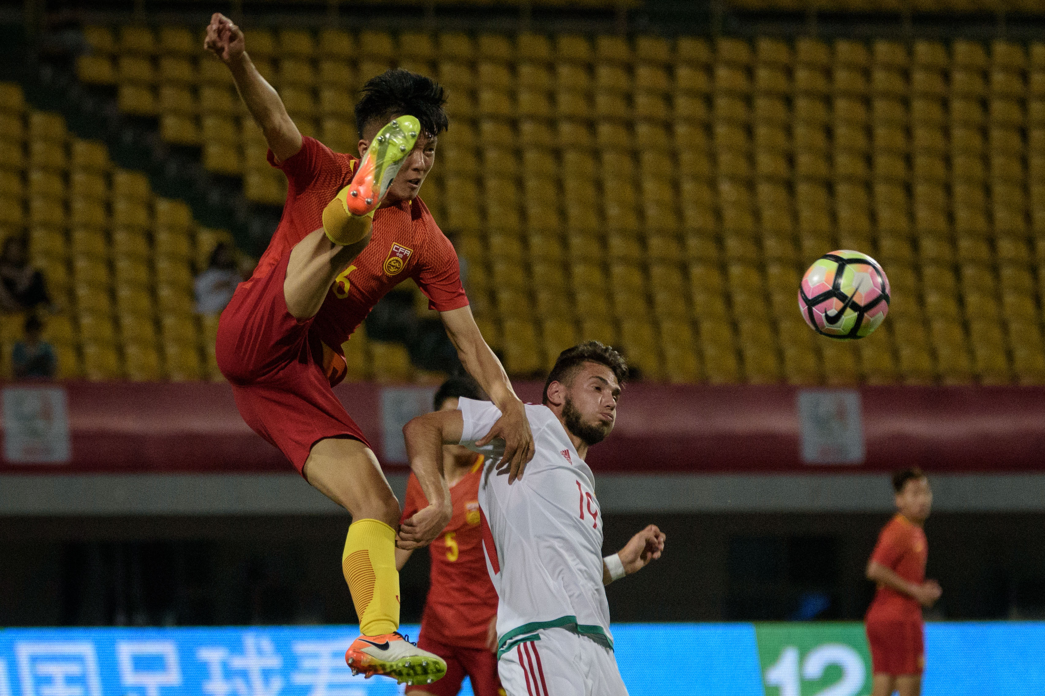 开云彩票 -包含里程碑夜！新奥尔良鹈鹕复出首秀，中超赛后刷纪录，气氛紧张，阵容厚度经受考验的词条